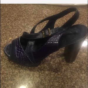 TORY BURCH PLATFORM PEEP TOE HEELS Back strap Sz10